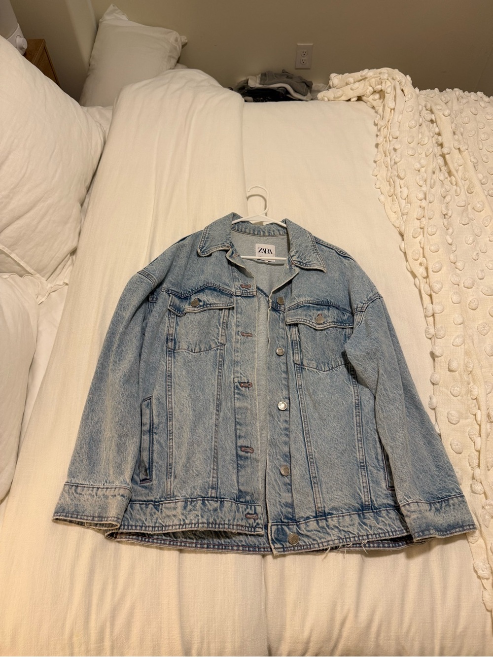 Zara Light Wash Denim Jacket - Women's Classic Jean Coat